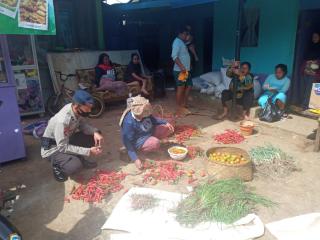 Wujud Bhakti Sat Brimob Polda Jabar Sambangi Lembur Tangguh Pantau Masyarakat